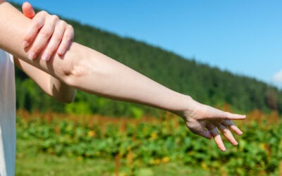 Why Customers Say They Keep Combat Clay™ Soothing Skin Spray On Hand at Home